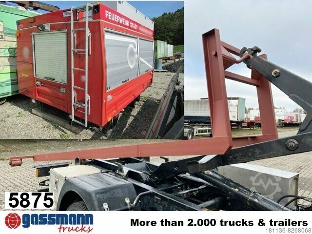 Контейнер с крюковым захватом  City-Abrollcontainer mit Feuerwehr-Koffer