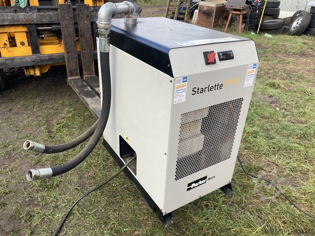 холодильный осушитель сжатого воздуха Parker Hiross SPE080-A2301DF14EXS