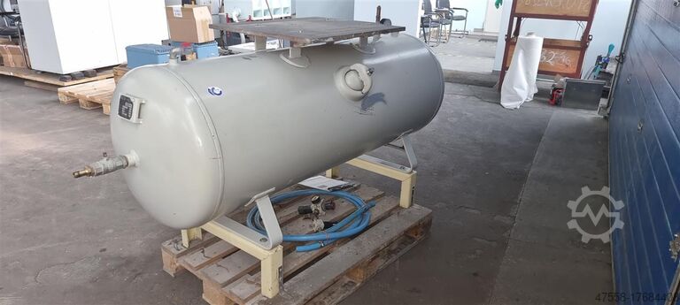 Резервуар для сжатого воздуха OSK 04-202-034