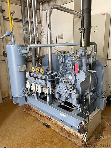 Компрессор и холодильный осушитель GEA Grasso OS3