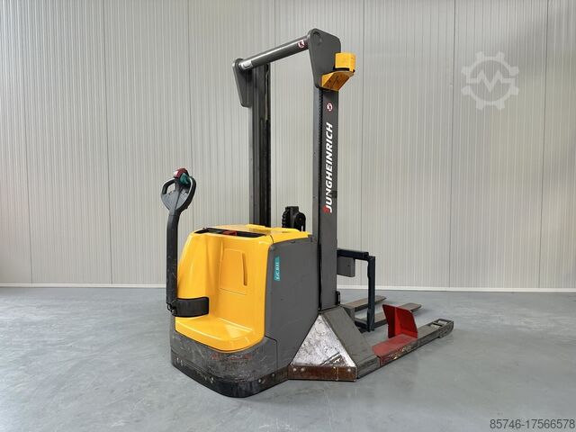 EJC-B 31 (3,1 Т @ 650 ММ !!) JUNGHEINRICH EJC-B 31 ( 3.1T @ 650 MM !! )