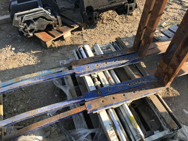 Многопаллетная вилка Cascade 25G2-FDS-260