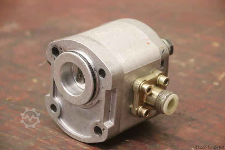 Гидравлический насос Marzocchi 2BK7S6