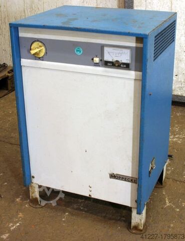 Зарядное устройство для вилочных погрузчиков 24 В 64 А Hoppecke GLF 1-E24/64