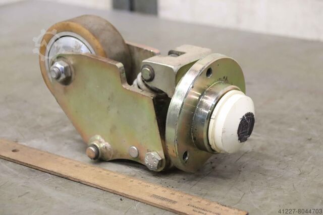 Опорный ролик Jungheinrich EJE-KmS 16G-24-140-56