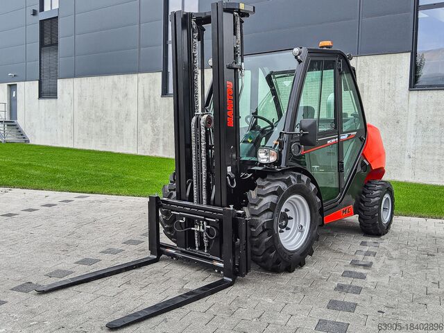 Вездеходный вилочный погрузчик Manitou MC 30-4