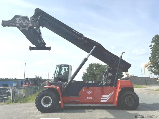 Ричстакер с полным контейнером CVS Ferrari F500RS3