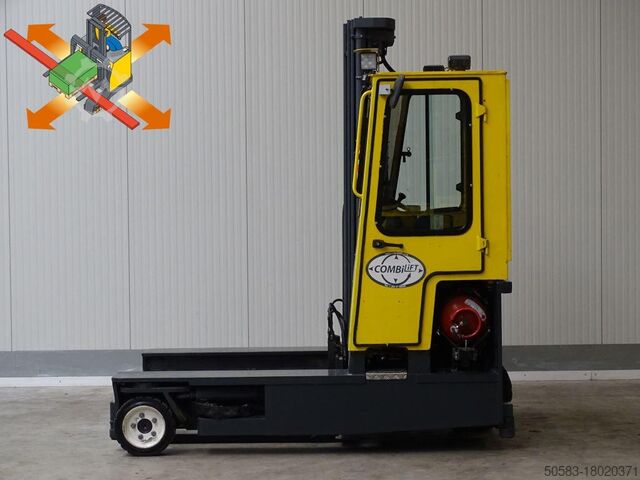 Четырехсторонний боковой загрузчик Combilift C3000