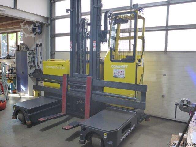 Четырехсторонний боковой загрузчик Combilift C4000 SE