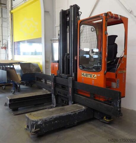 Четырехсторонний боковой загрузчик Hubtex MQ 30 AC 2121