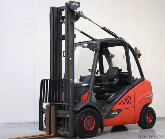 Дизельный вилочный погрузчик LINDE H 35 D-02