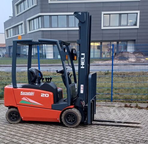 Электрический 4-х колесный вилочный погрузчик Heli EFG 320n