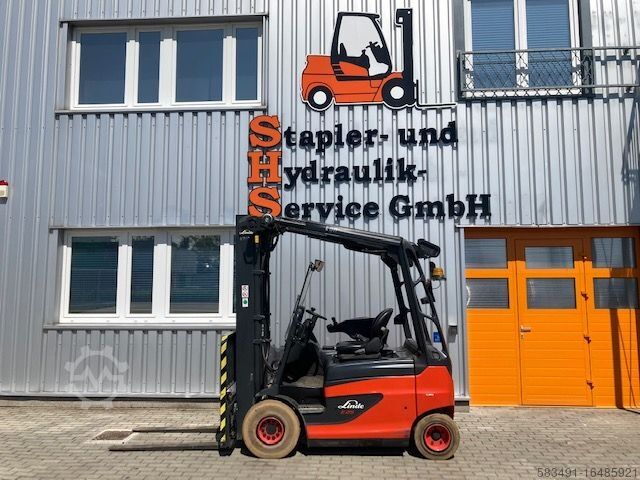 Электрический 4-х колесный вилочный погрузчик Linde E25R-01