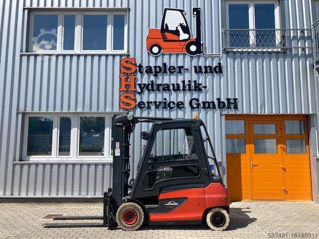 Электрический 4-х колесный вилочный погрузчик Linde E30-01