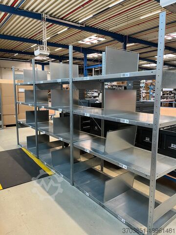 Вставные стеллажи Meta Regal