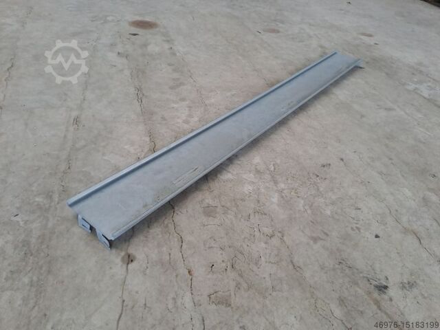 Вставные стеллажи Стеллаж Стеллаж SSI Schäfer R8000 / Vorsatzleisten / Gesamtbreite: 1.282 mm