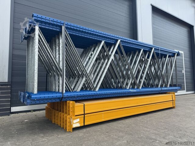 система стеллажей для поддонов на многоярусном складе полка Jung Heinrich Esmena Regallänge: 35,43 lfm.