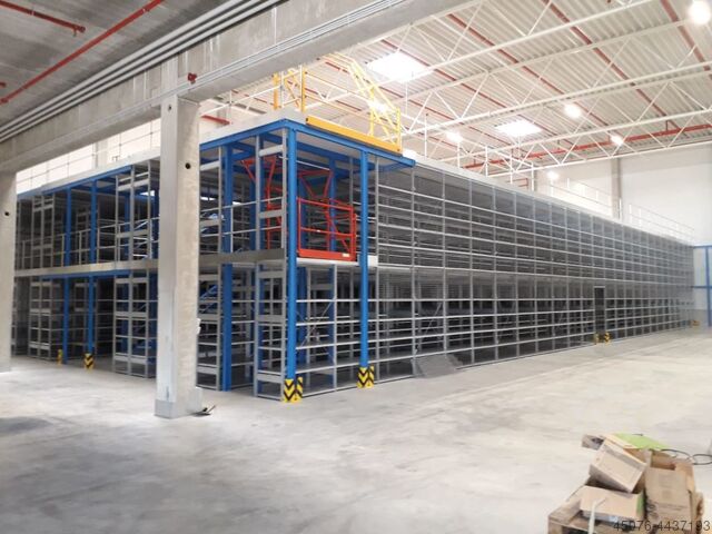 2.500 м² складская платформа Schäfer R3000 2-3 ст. 2.500 m² Lagerbühne Schäfer R3000 2-3 st CAD Planung und Montage