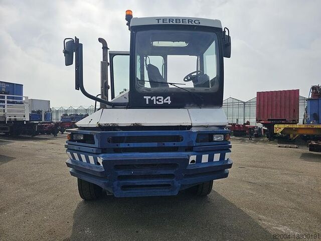 Терминальный трактор TERBERG RT 282\ 4X4 | TURNABLE SEAT.