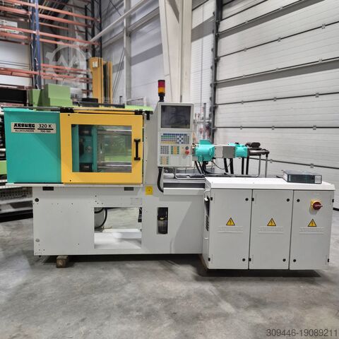Машина для литья под давлением Arburg Allrounder 320KS 700-100