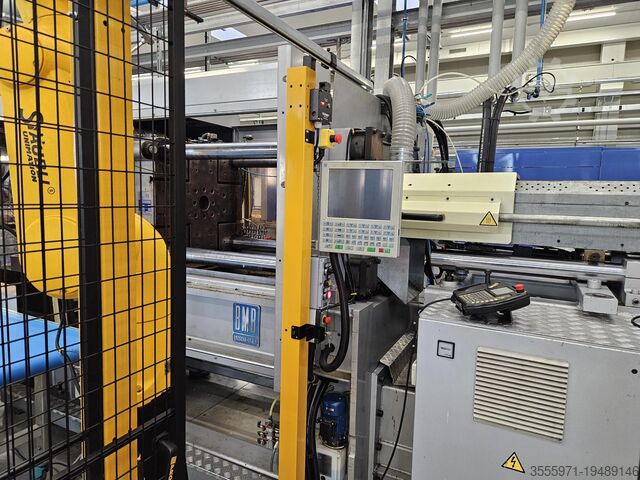 Литьевая машина BMB KW BMB KW22PI/700