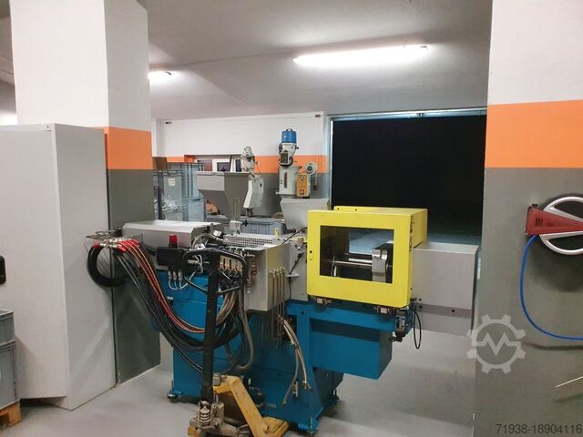 Машина для литья под давлением DR. BOY 22A