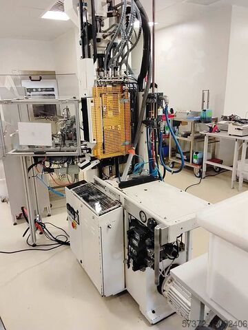 Машина для литья под давлением Boy 22 SVV  dipronic