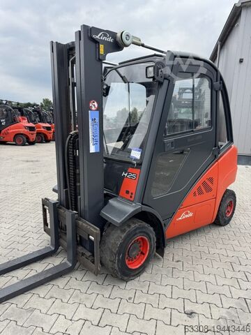 Дизельный вилочный погрузчик Linde H25D-01