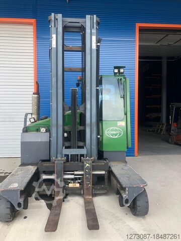 4-ходовой вилочный погрузчик Combilift C4000