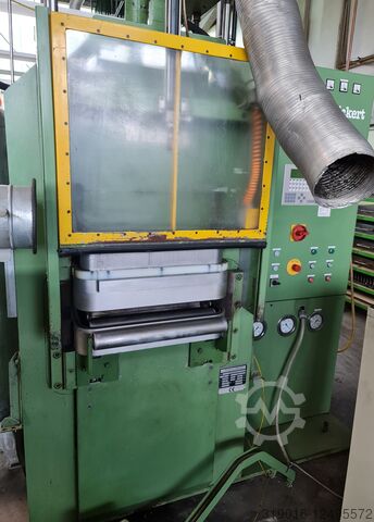 Вулканизационный пресс Wickert WKP 2560/5/2.5 Wickert Maschinenbau GmbH Landau WKP 2560 / 5 /  2,5