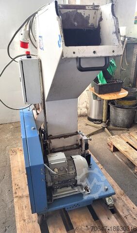 режущая фреза 3 кВт TRIA 22-20/BL-T