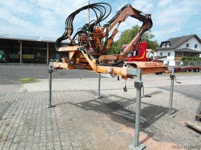 Мульчер UNIMOG Unimog AuslegeMähgerät Mulag MHU 800 Bj2000