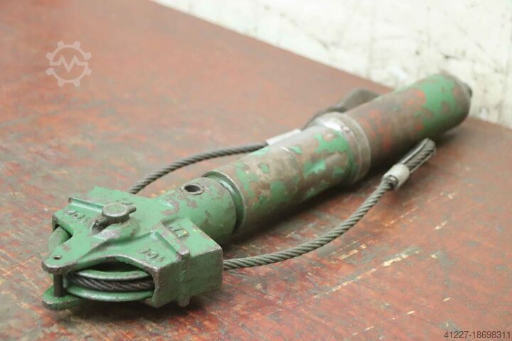 Гидравлический цилиндр подъемника косилки unbekannt Hub 190 mm