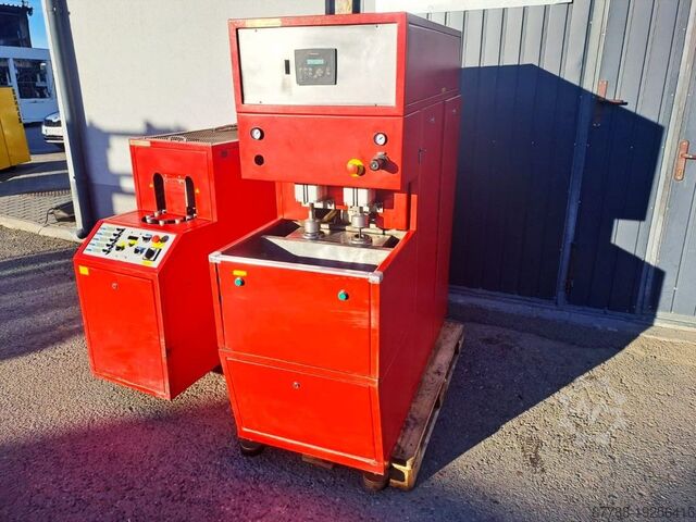 Машина для выдува бутылок 