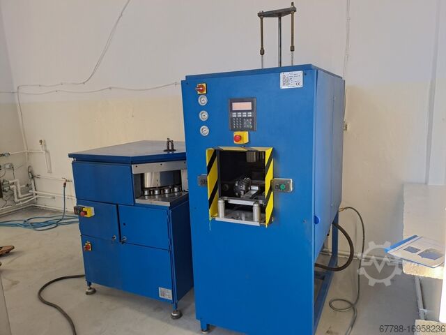 Полуавтоматическая выдувная машина 2 х 5 л. FERENC F-1400