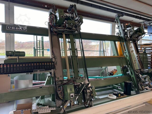 Многоголовочный сварочный аппарат URBAN AKS 1400 ETS