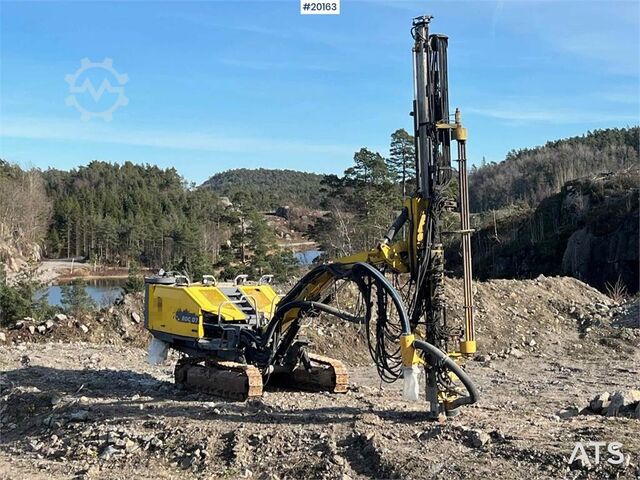 Буровая установка Atlas Copco D7-01 с каруселью молотов COP1838 и Atlas Copco D7-01 Drilling rig w/ cop1838 hammer carousel and