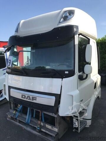 Часть кабины DAF CF Space Cab