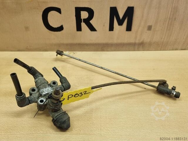 Клапан Different type of levelling valves 