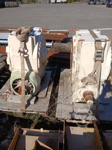 Редукторный двухвальный смеситель BHS DKX 2.5 BHS DKX 2,5