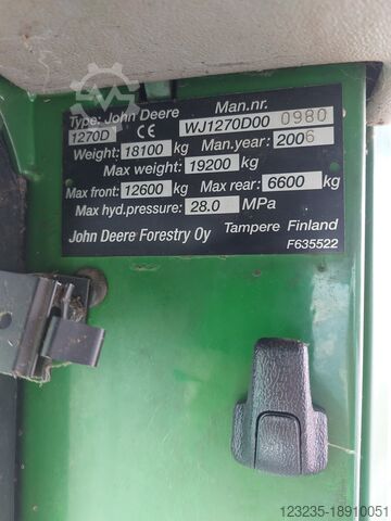 Лесозаготовительная техника John Deere 1270 D