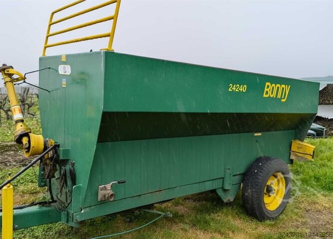 Самосвальный контейнер – 3 000 л BONNY 