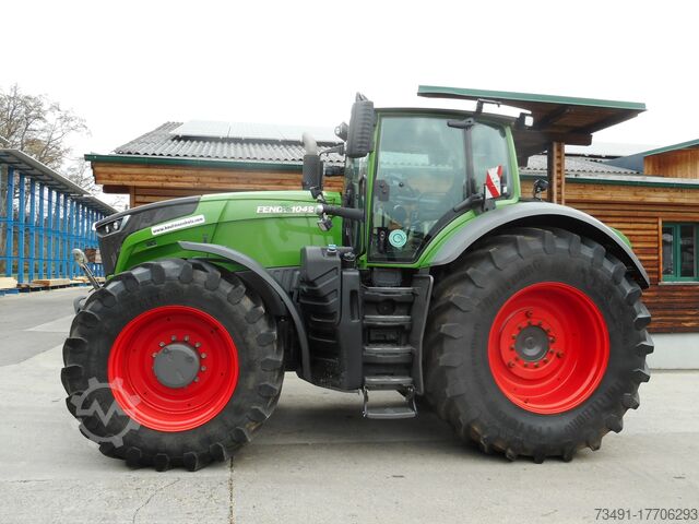 Трактор Fendt 1042 Vario mit Rückfahreinrichtung