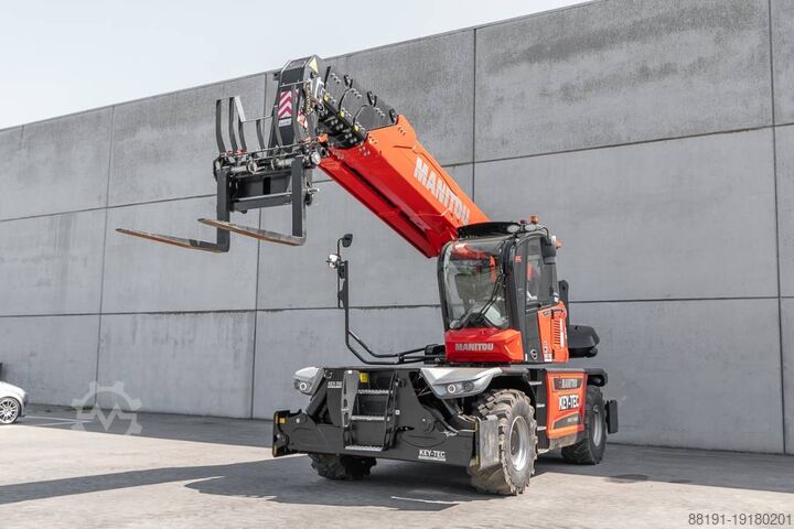 Телескопический погрузчик Manitou MRT 3060