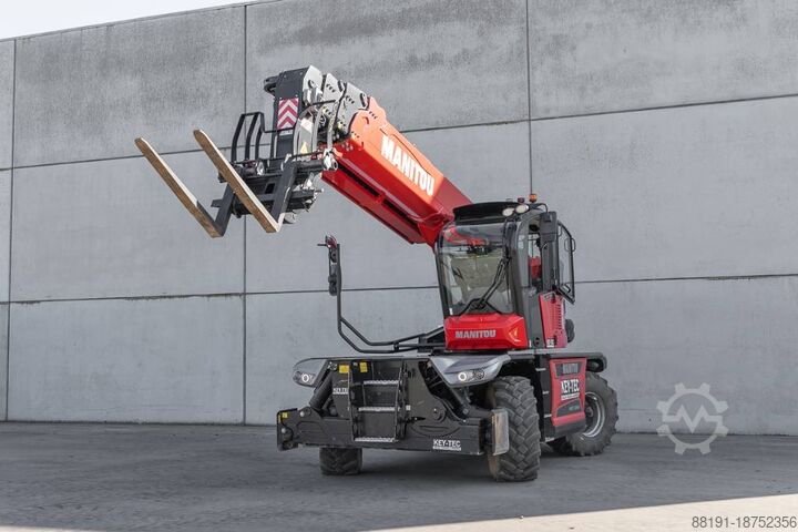 Телескопический погрузчик Manitou MRT 2660