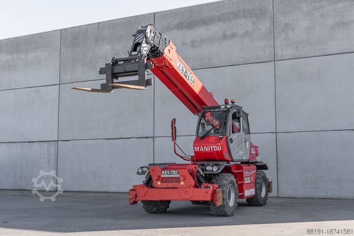 Телескопический погрузчик Manitou MRT 2550+