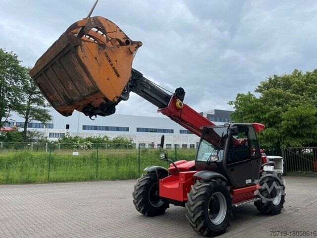 Погрузчик с колёсным шасси Manitou MLT845-120 Telelader Silageschaufel+ Gabel