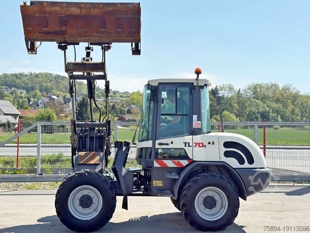 Погрузчик с колёсным шасси TEREX TL 70 s * RADLADER * 4x4 * TOPZUSTAND
