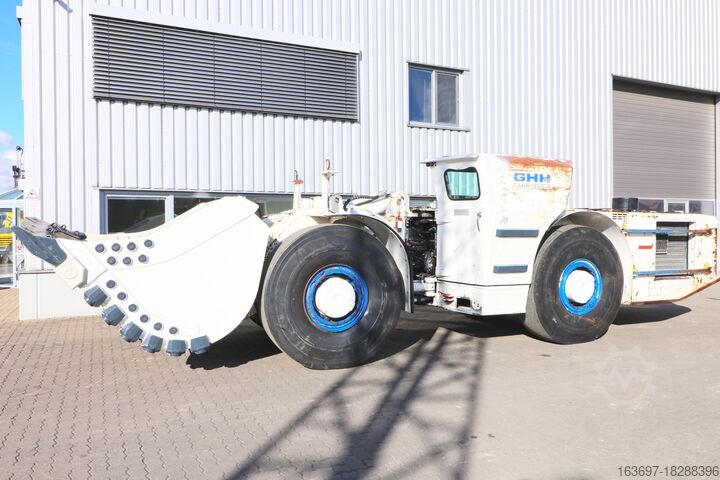 Туннельный колесный погрузчик GHH LF 11-H