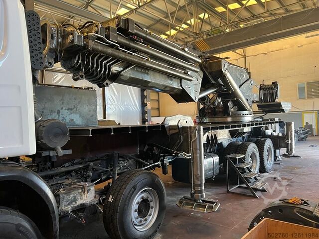 Double BREAKING AXLE-MOUNTED MOBILE CRANE  DOUBLE BREAKING AXLE-MOUNTED MOBILE CRANE